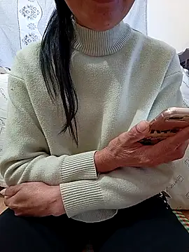 Asian girl13 online show from 02/12/26, 03:06