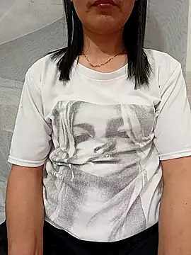 Asian girl13 online show from 03/04/26, 01:02