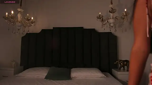 IsabellaGrey19 online show from 09/23/25, 07:10