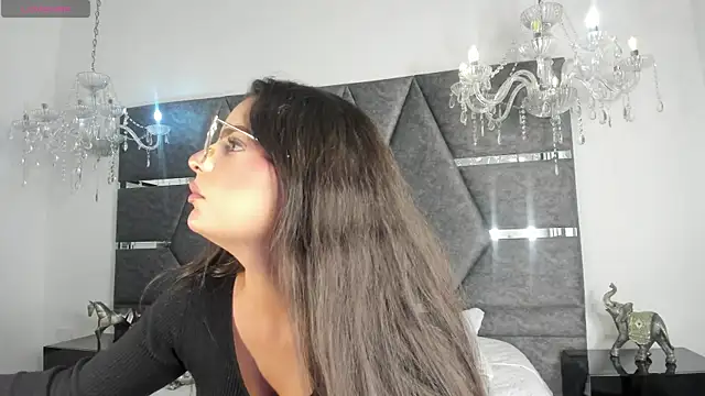 IsabellaGrey19 online show from 09/24/25, 08:15