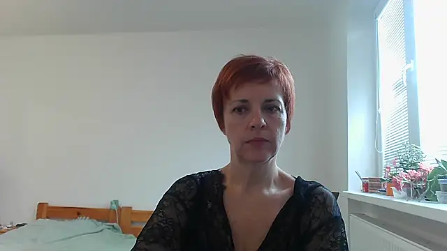 LoraLoraMay online show from 10/10/25, 12:50