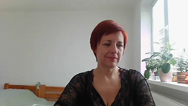 LoraLoraMay online show from 09/22/25, 09:37