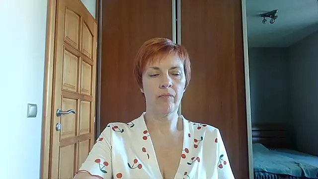 LoraLoraMay online show from 05/25/26, 12:37