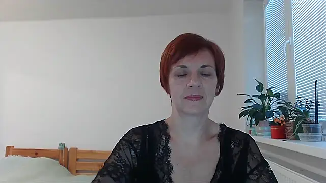 LoraLoraMay online show from 09/08/25, 05:01