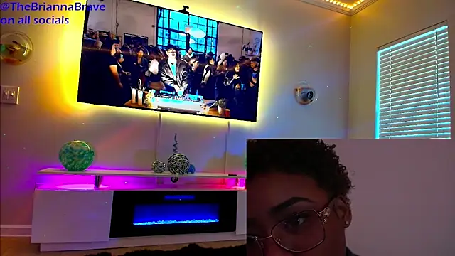 BriannaBrave online show from 04/01/26, 01:41