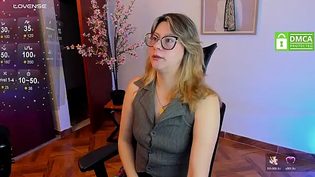 Snapshot of Chanelll_Taylorr_ chatting on 03/21/25, 01:12 Chanelll Taylorr online show from 03/21/25, 01:12