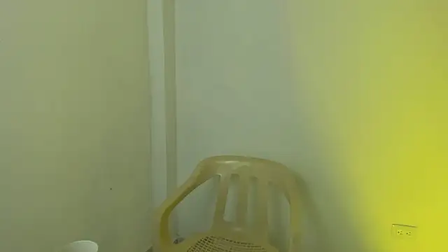 Chanelll Taylorr  online show from 04/08/26, 09:55