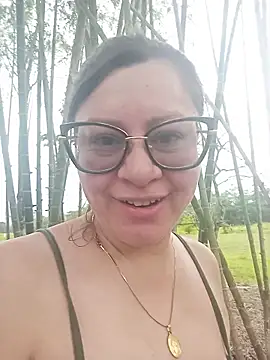 Chanelll Taylorr  online show from 04/03/26, 02:34