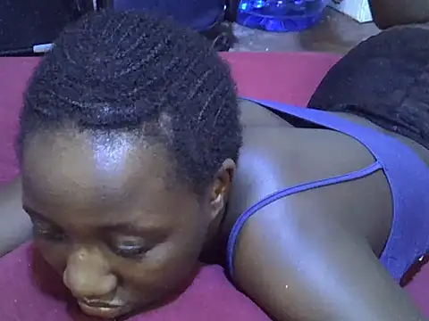 Adaline-Paris online show from 11/12/25, 04:49