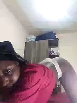 Snapshot of Adaline-Paris chatting on 03/03/26, 04:03 Adaline-Paris online show from 03/03/26, 04:03