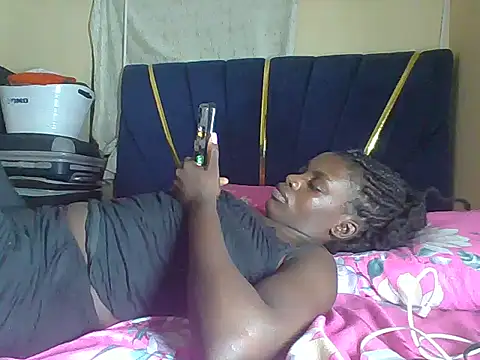 awino001 online show from 11/20/25, 02:12