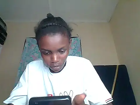 awino001 online show from 04/01/26, 12:02