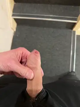 cmp24 online show from 04/15/26, 01:37