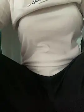 Snapshot of Milk_Mom99 chatting on 02/27/26, 12:55 Milk Mom99 online show from 02/27/26, 12:55