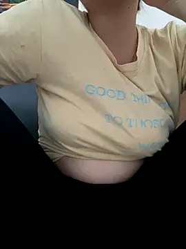Milk Mom99 online show from 10/07/25, 01:50