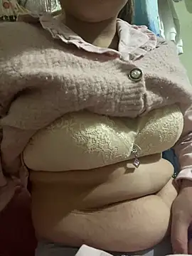 Milk Mom99 online show from 02/11/25, 10:14