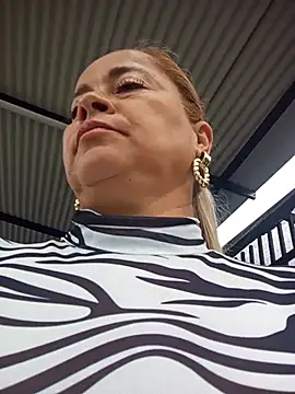 natally ross21 online show from 09/28/25, 12:45