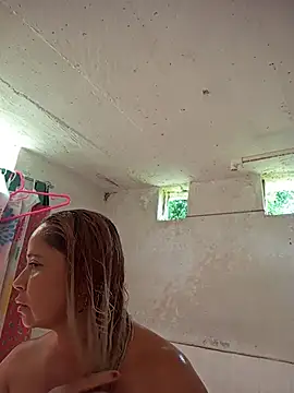 natally ross21 online show from 10/21/25, 04:17