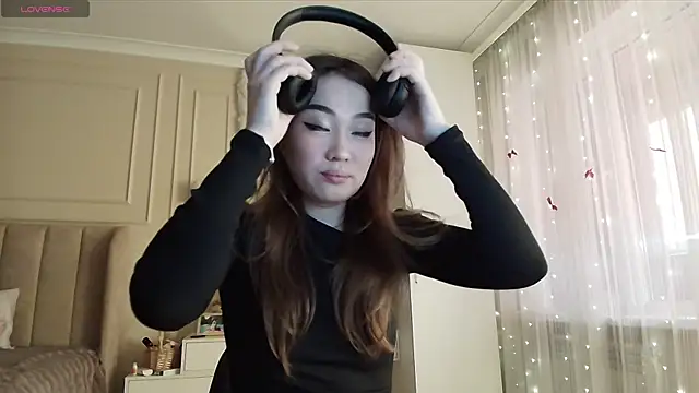 melissa yamazaki online show from 04/17/26, 05:21