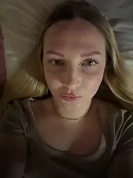 Snapshot of Aleksandrakis chatting on 03/01/26, 07:58 Aleksandrakis online show from 03/01/26, 07:58