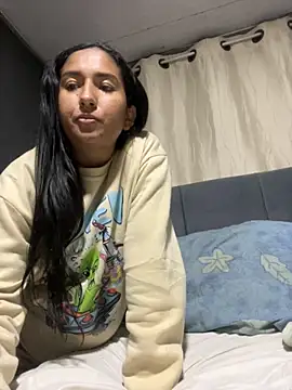 Snapshot of luna_asss chatting on 11/21/25, 07:24 luna asss online show from 11/21/25, 07:24