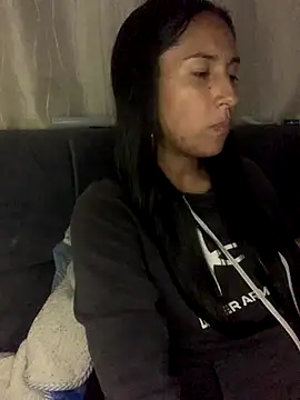 Snapshot of luna_asss chatting on 09/23/25, 02:18 luna asss online show from 09/23/25, 02:18