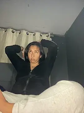 Snapshot of luna_asss chatting on 02/14/26, 12:22 luna asss online show from 02/14/26, 12:22