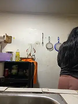 Snapshot of luna_asss chatting on 11/27/25, 08:42 luna asss online show from 11/27/25, 08:42