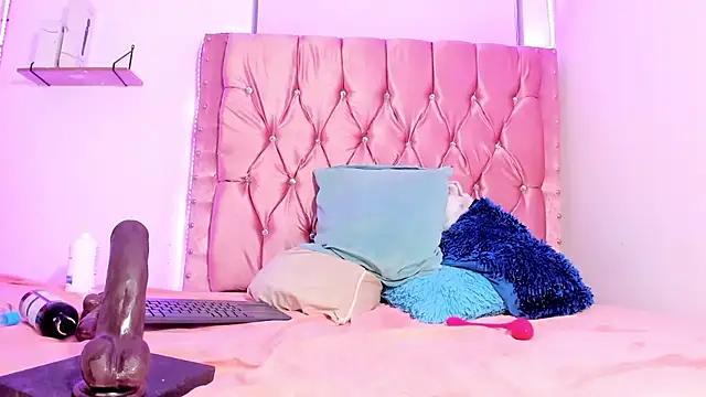 Kim Baker1 online show from 03/20/25, 03:13