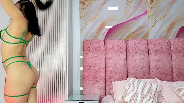 kendal rossi online show from 02/04/26, 12:00