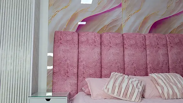 kendal rossi online show from 02/23/26, 11:55