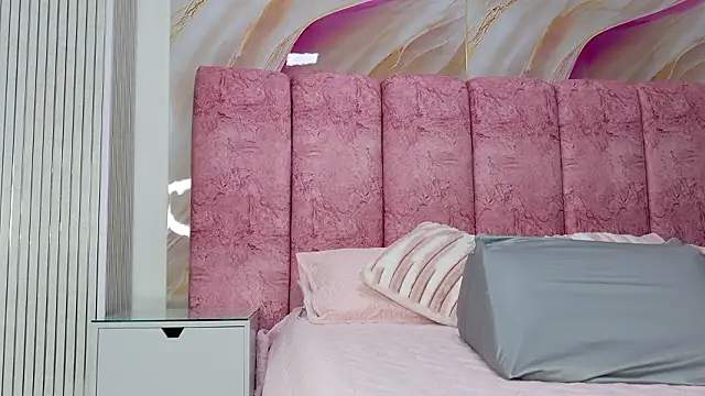 kendal rossi online show from 02/24/26, 11:55