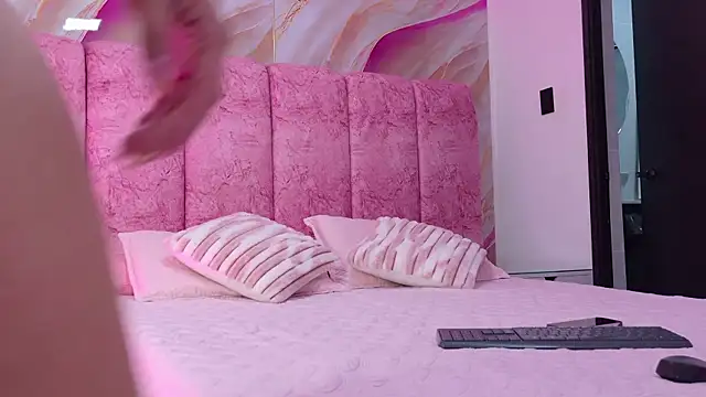 kendal rossi online show from 03/30/26, 11:55