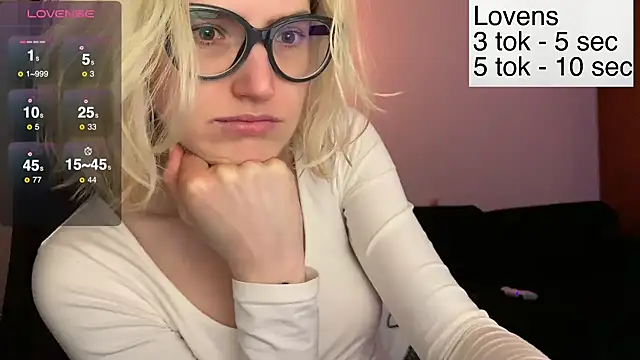 Sexy Sweets online show from 12/21/25, 04:03