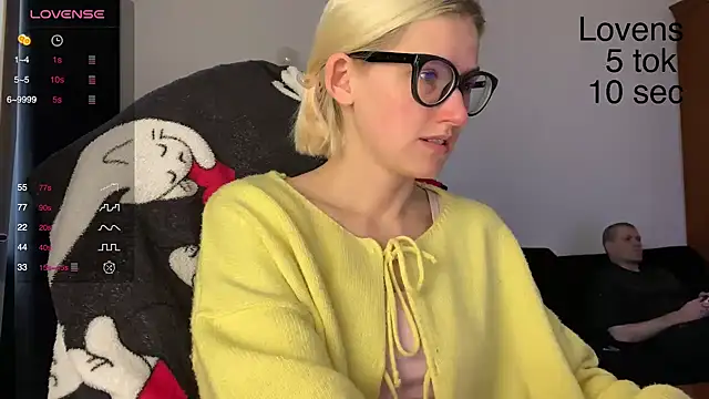 Sexy Sweets online show from 10/21/25, 12:04