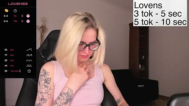 Sexy Sweets online show from 11/06/25, 04:44