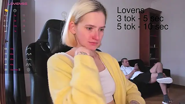 Sexy Sweets online show from 10/28/25, 09:19