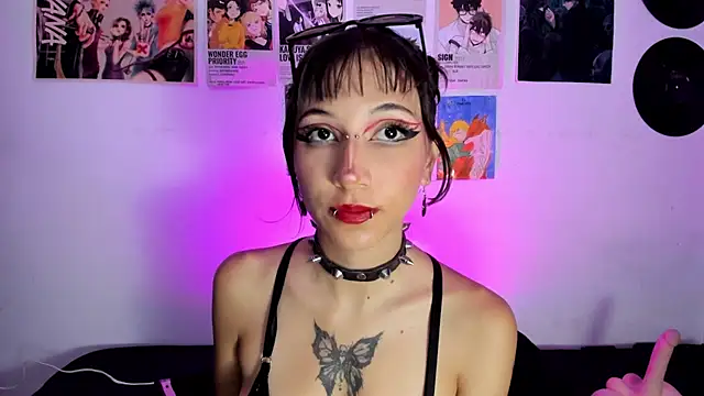 Naomi-Haruno online show from 10/04/25, 04:25