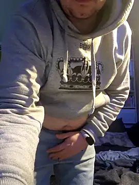 Snapshot of Sweet-Gismo chatting on 02/14/25, 04:04 Sweet-Gismo online show from 02/14/25, 04:04