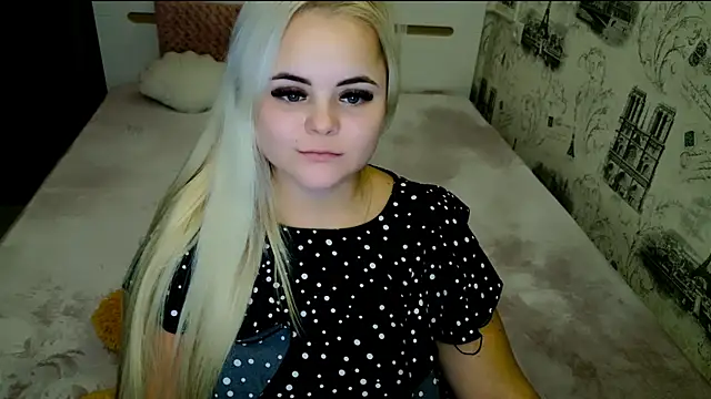 Snapshot of lovely-eyes chatting on 10/20/25, 05:35 lovely-eyes online show from 10/20/25, 05:35