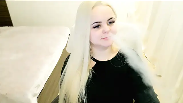 Snapshot of lovely-eyes chatting on 02/24/25, 01:35 lovely-eyes online show from 02/24/25, 01:35