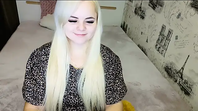 Snapshot of lovely-eyes chatting on 01/08/26, 08:59 lovely-eyes online show from 01/08/26, 08:59