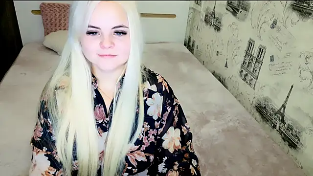 Snapshot of lovely-eyes chatting on 11/04/25, 07:39 lovely-eyes online show from 11/04/25, 07:39