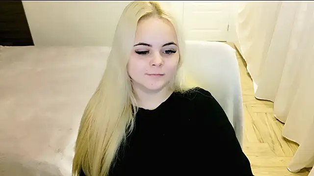 Snapshot of lovely-eyes chatting on 01/27/25, 04:20 lovely-eyes online show from 01/27/25, 04:20