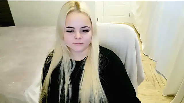 Snapshot of lovely-eyes chatting on 01/26/25, 06:07 lovely-eyes online show from 01/26/25, 06:07