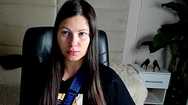 Dana  dom online show from 10/25/25, 01:38