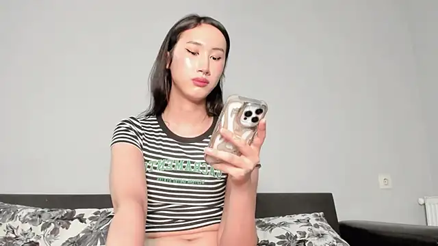 asian kiya online show from 11/27/25, 10:16