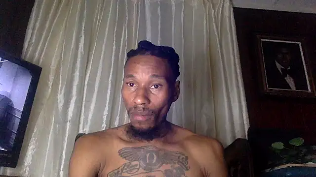 KingDerRico online show from 11/30/25, 10:54