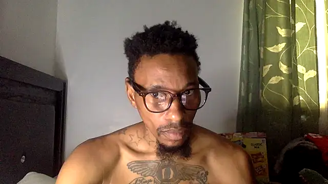 Snapshot of KingDerRico chatting on 09/27/25, 07:20 KingDerRico online show from 09/27/25, 07:20