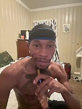 KingDerRico online show from 04/10/26, 04:14